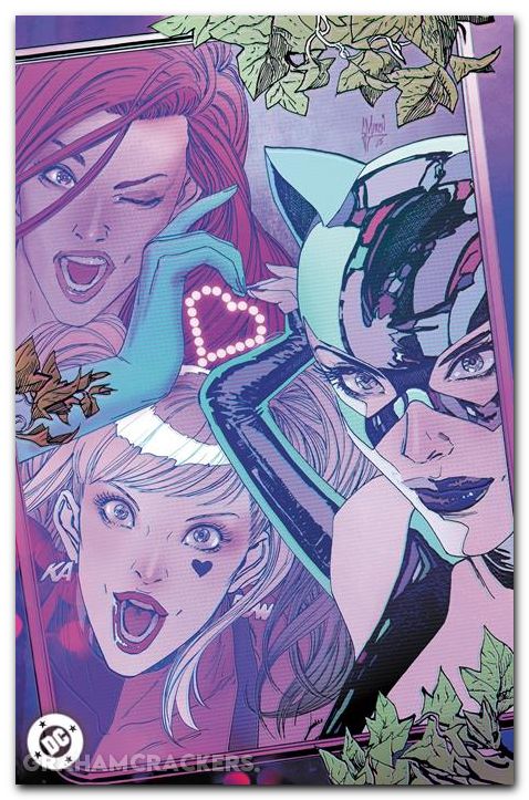 Gotham City Sirens Unfit For Orbit #5 (2025) cover d march connecting kalanorian foil variant